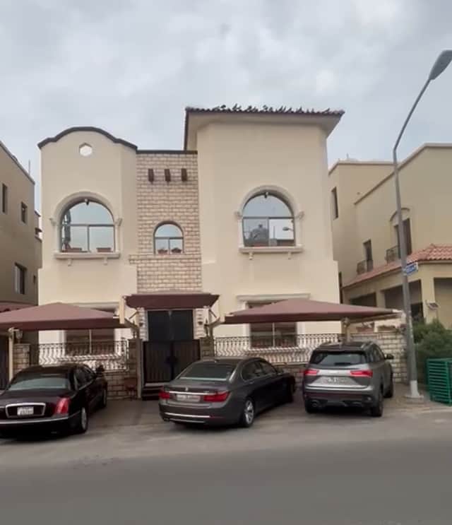 فيلا للبيع في السلام
