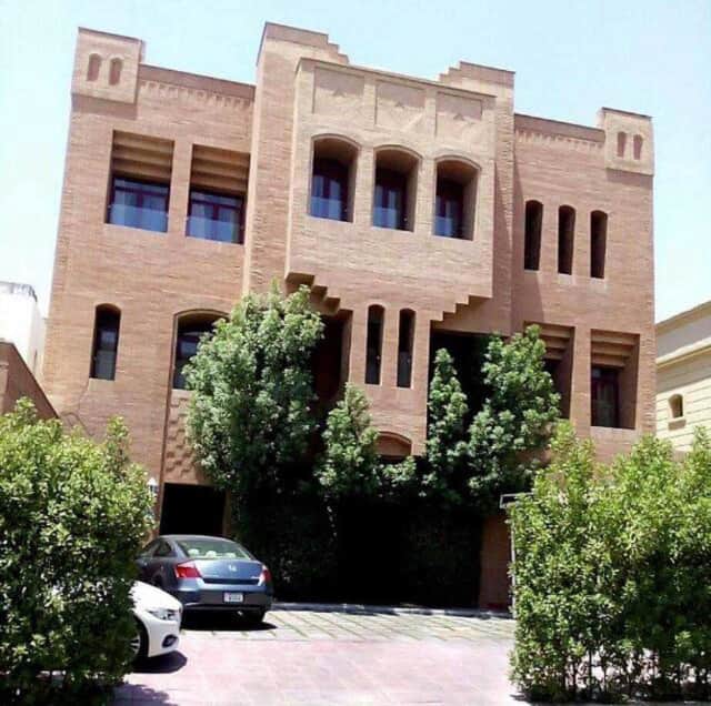 فيلا للبيع في السره شارع واحد
