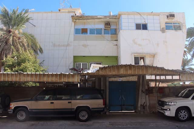 بيت هدام للبيع في الدعيه