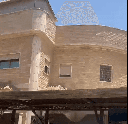 فيلا للبيع في منطقة حطين