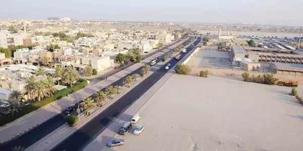 للبيع بيت حكومة بخيطان قطعة 10