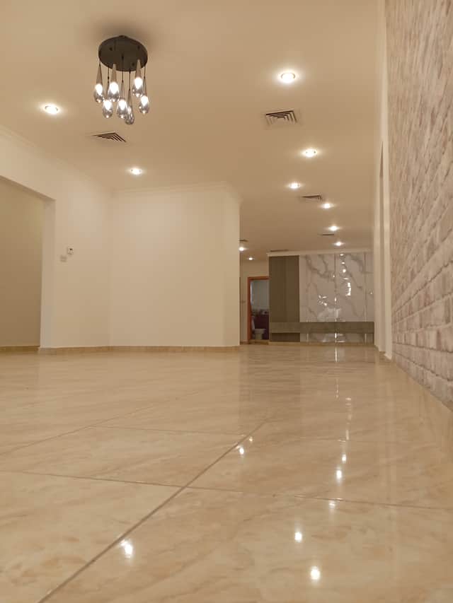 للإيجار دور فى بيان بمدخل خاص