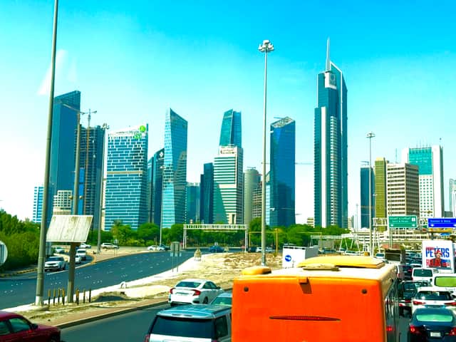 للايجار شقة فى فهد الاحمد قطعة 1