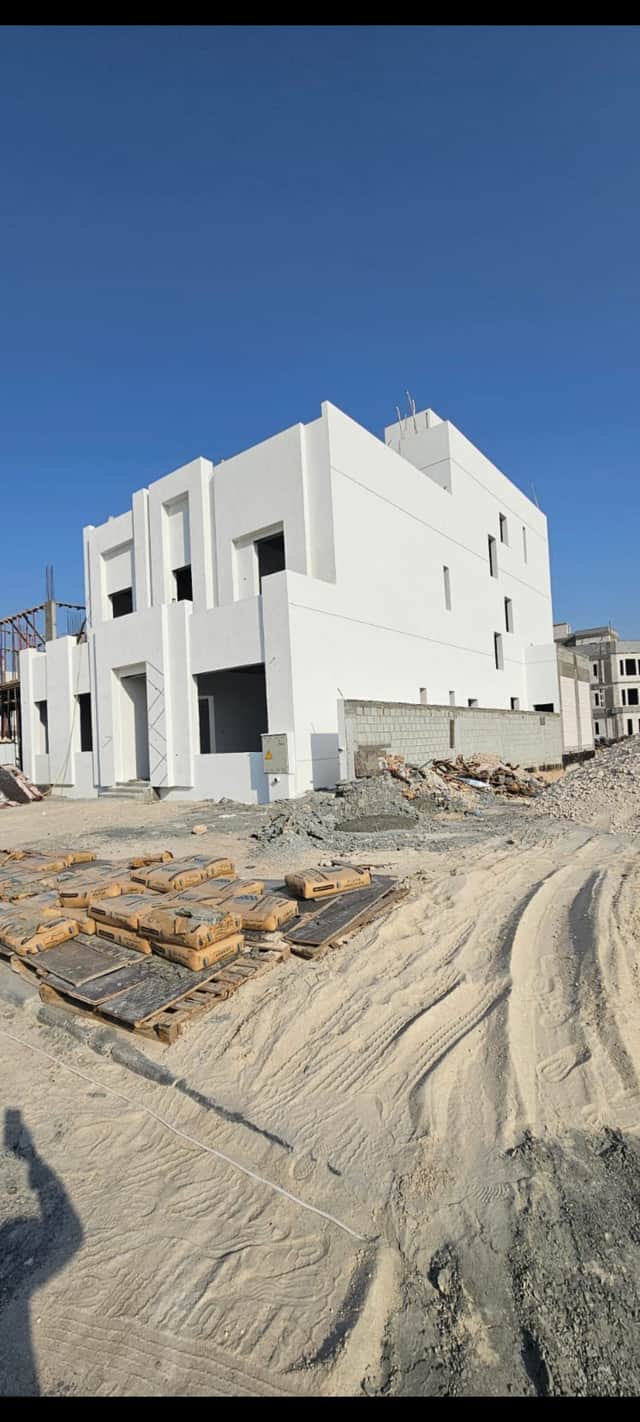 للبيع بيت فى المطلاع قطعه 1