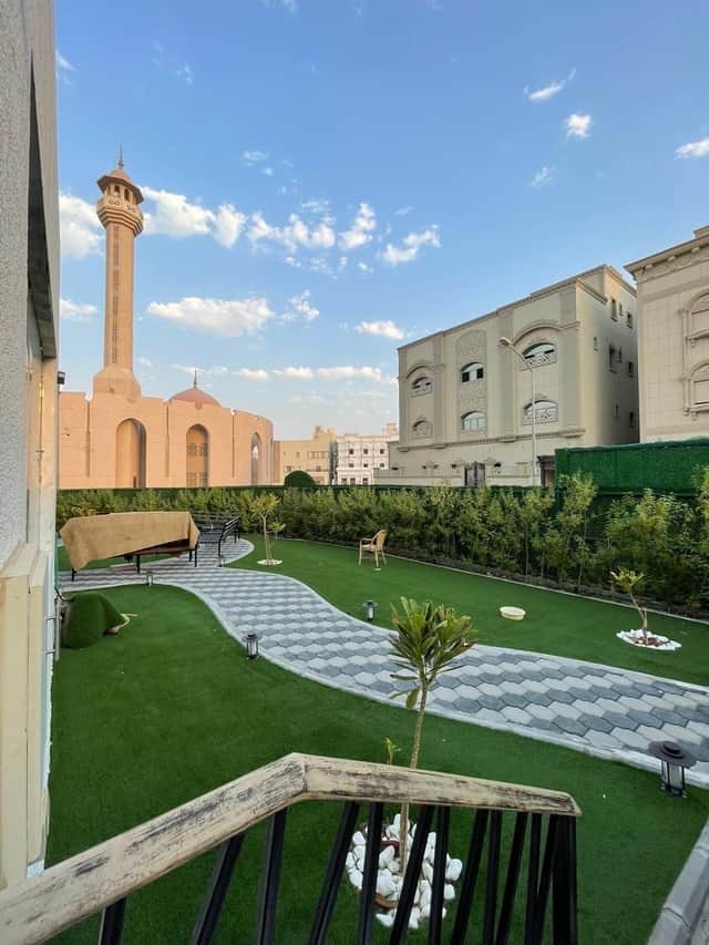 للبيع قسيمة فى صباح الاحمد زاوية