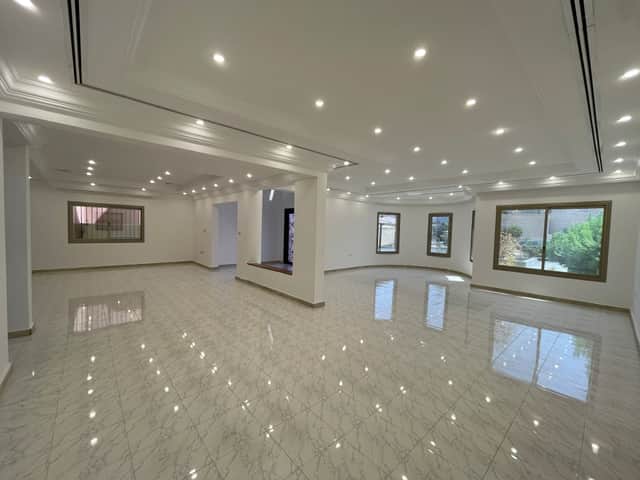 فيلا للإيجار فى منطقة حطين