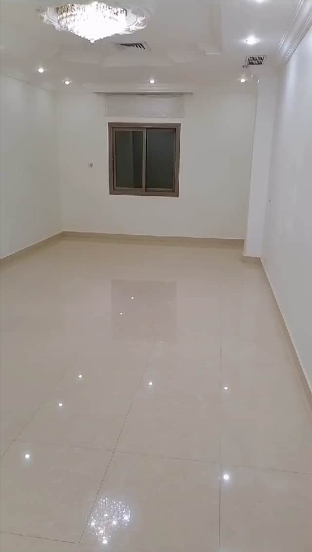 للإيجار شقة فى الرميثية دور أول