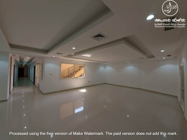 للإيجار سرداب مع حوش فى الصديق قطعة 3