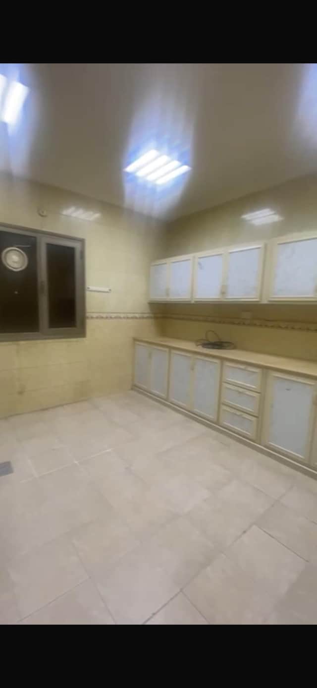 شقة للإيجار بسعد العبدالله