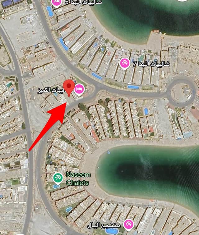 ارض صف ثاني للبيع في البحريه