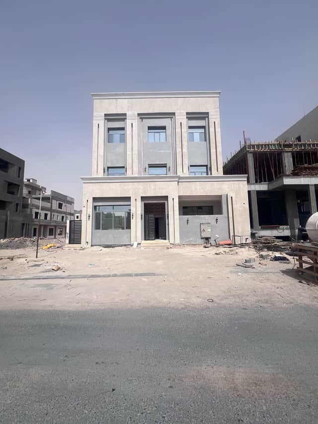 قسيمة للبيع فى المطلاع