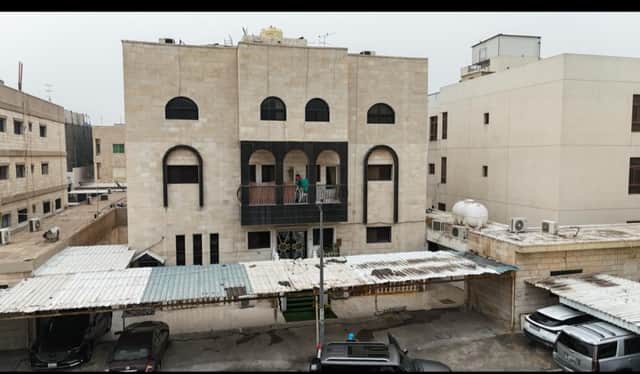 للبيع قسيمة استثماري فى سلوى قطعة 10