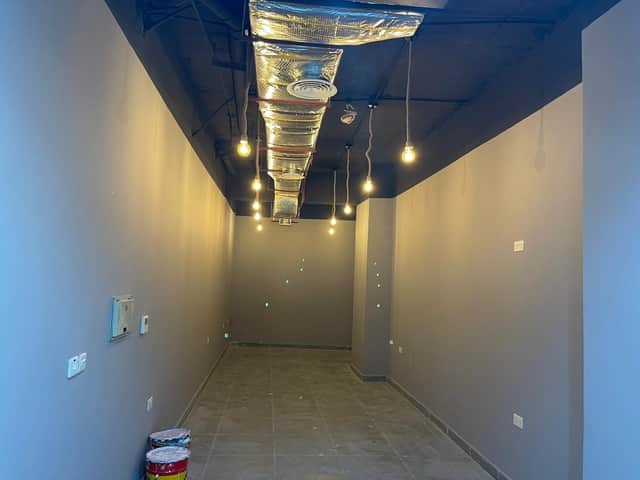 للبيع محل فى مجمع في صباح الاحمد البحرية