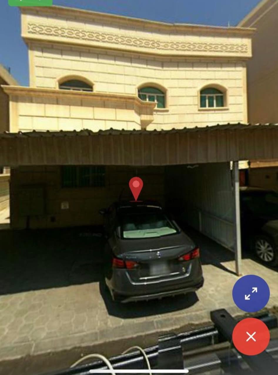 بيت للبيع في المنقف شارع واحد