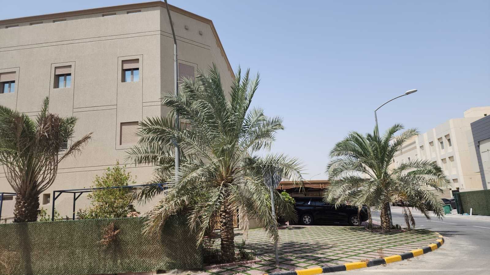 فيلا للبيع في مدينة صباح الأحمد