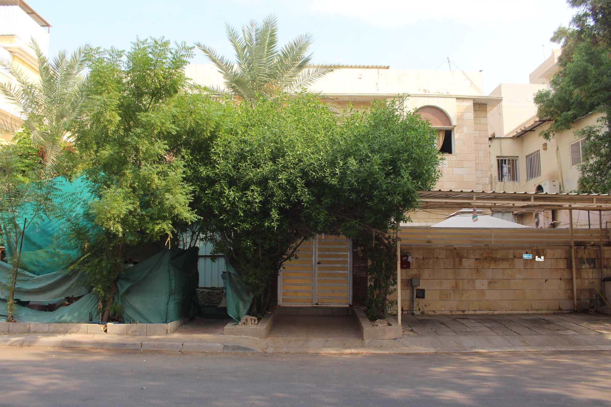 بيت للبيع في منطقة الدعيه