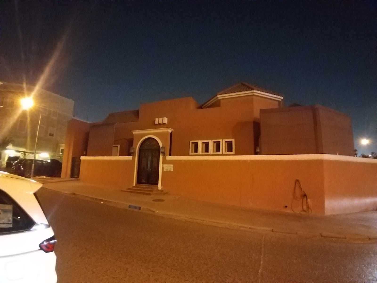 فيلا للبيع في منطقة قرطبه