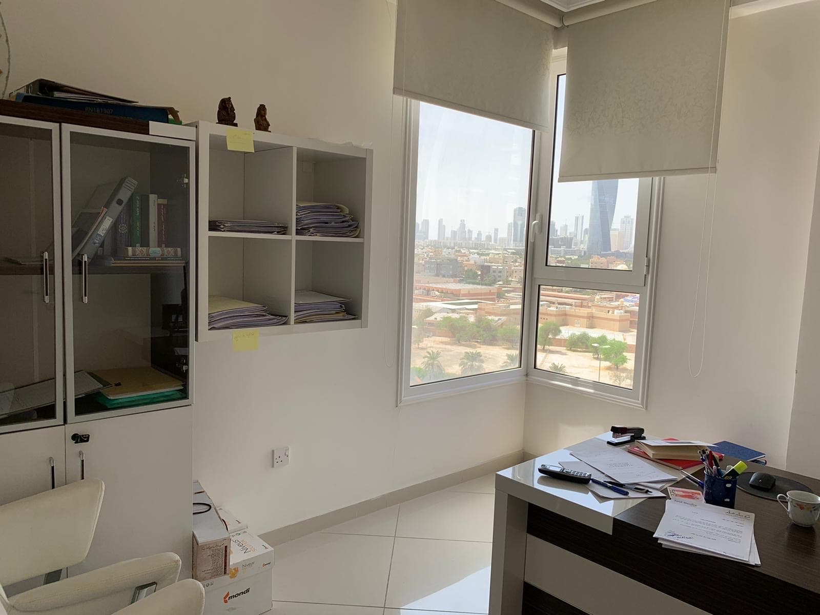 شقة تجارية للايجار في بنيد القار
