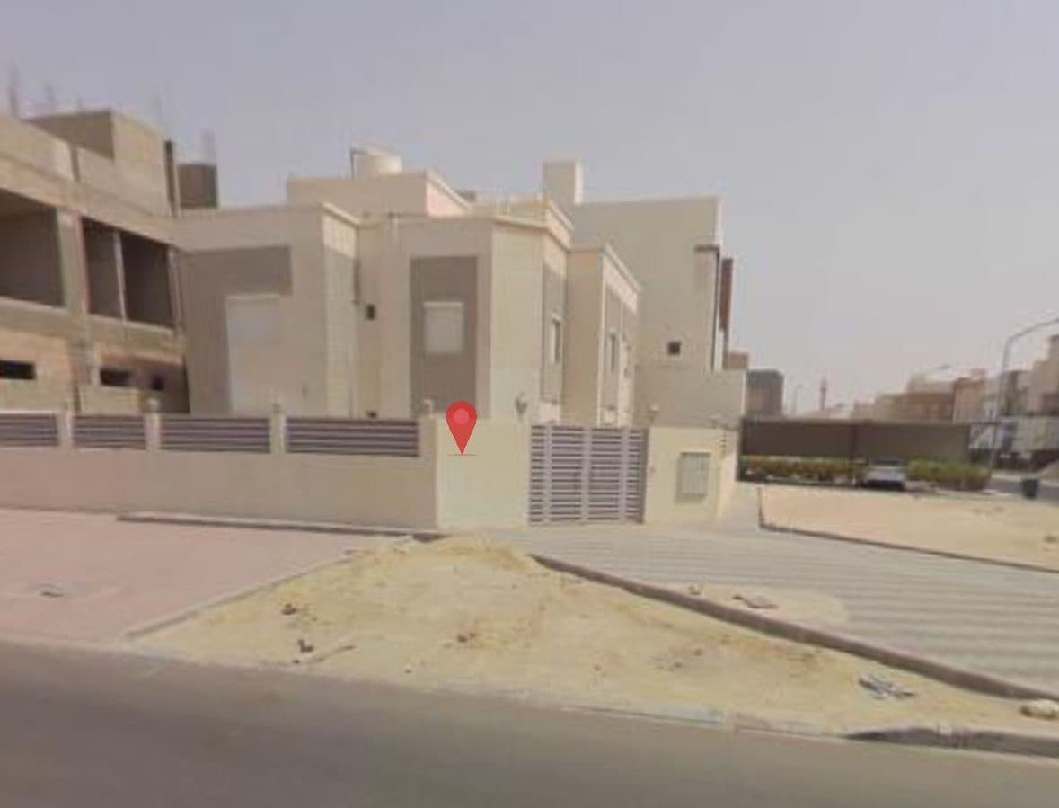 فيلا للبيع فى صباح الاحمد السكنية