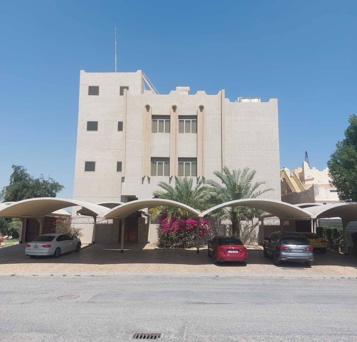 بيت للبيع فى الصليبيخات شارع عام