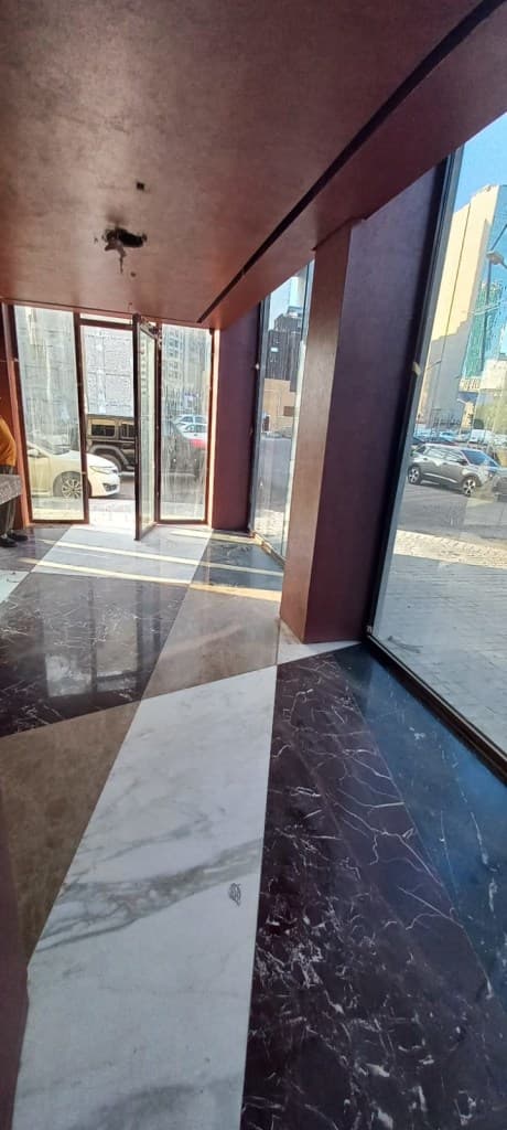 محل زاويه للإيجار فى منطقه شرق