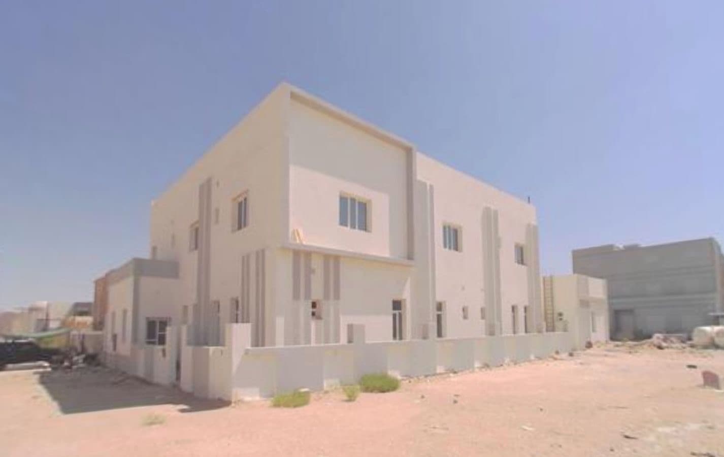للبيع قسيمة فى الوفرة السكنية القطعة 7