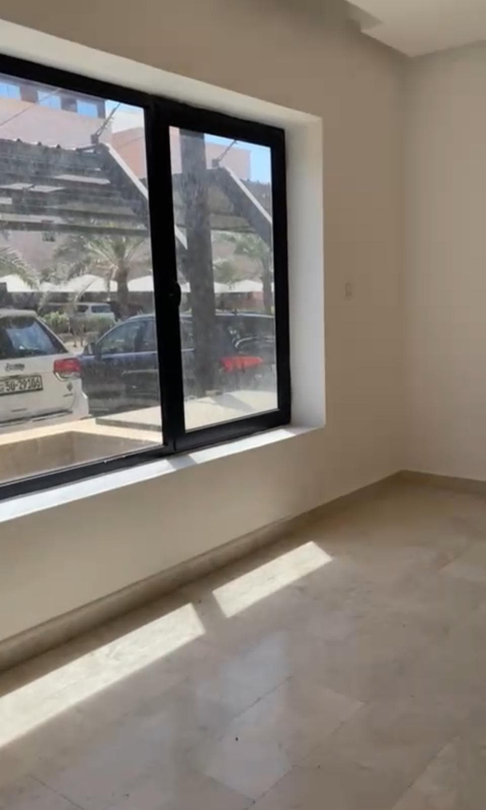 للإيجار دور ارضي فى الشهداء قطعه 5