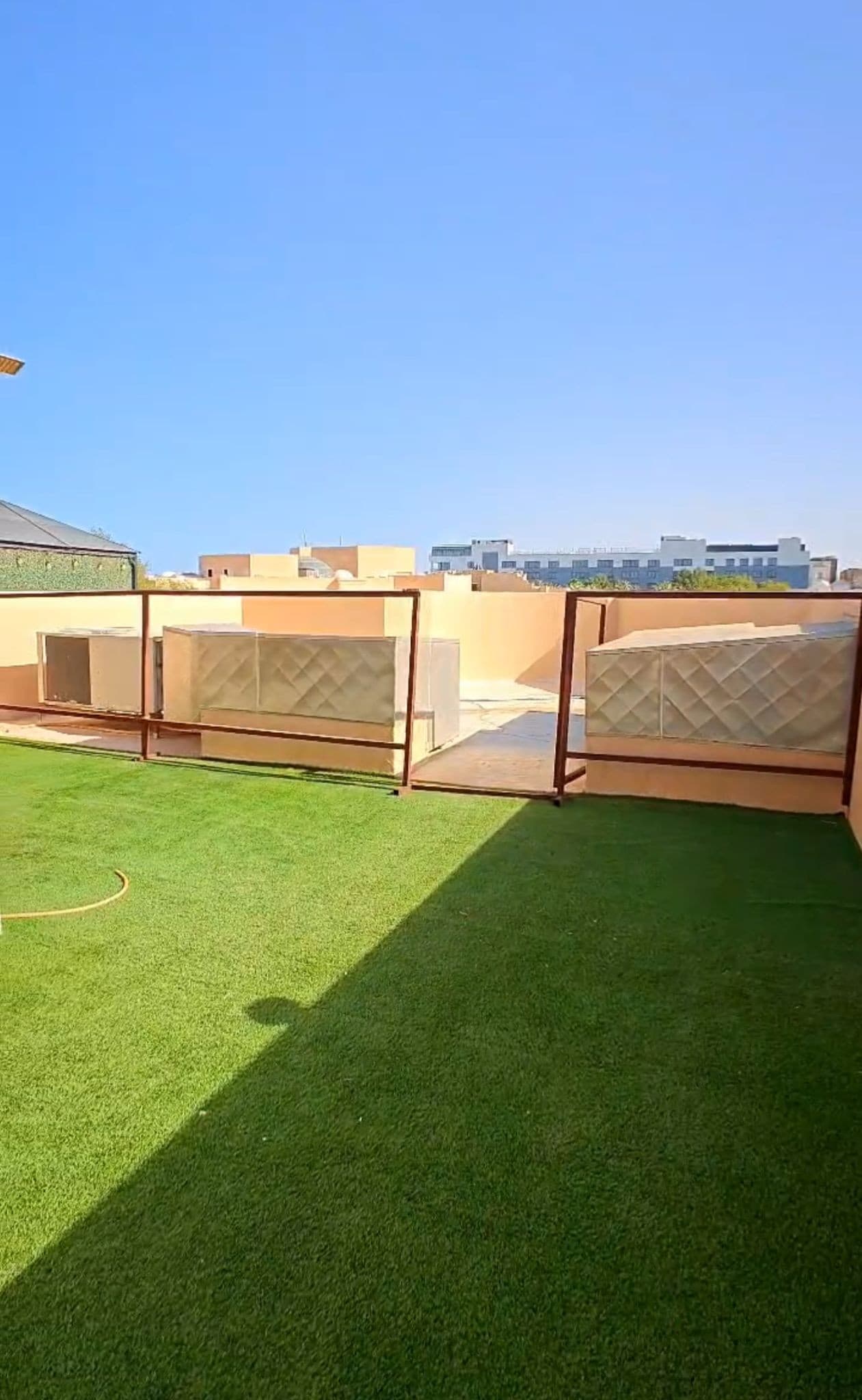 للبيع بيت فى منطقة البدع