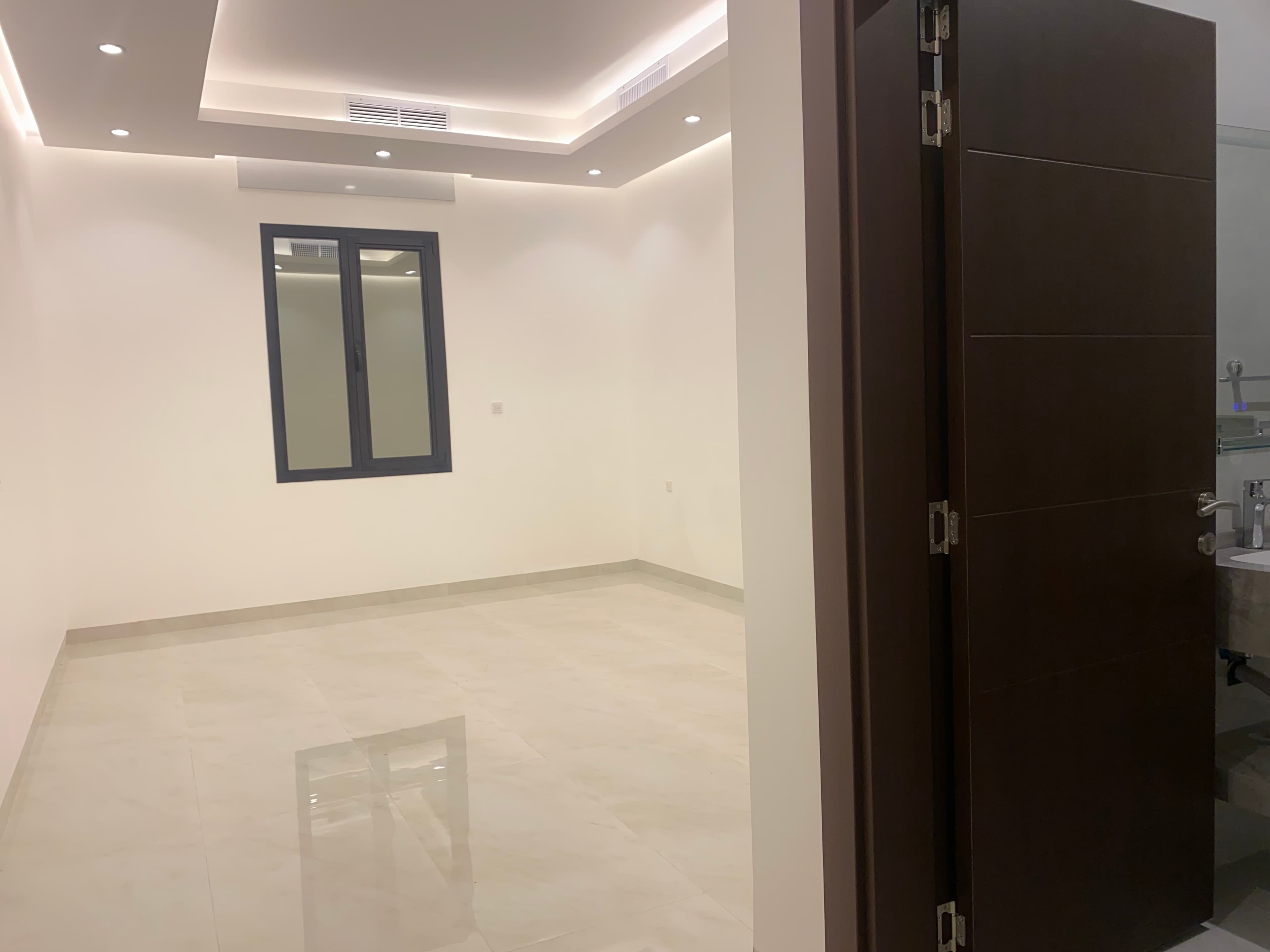 للإيجار شقة فى سلوى تشطيب جديد