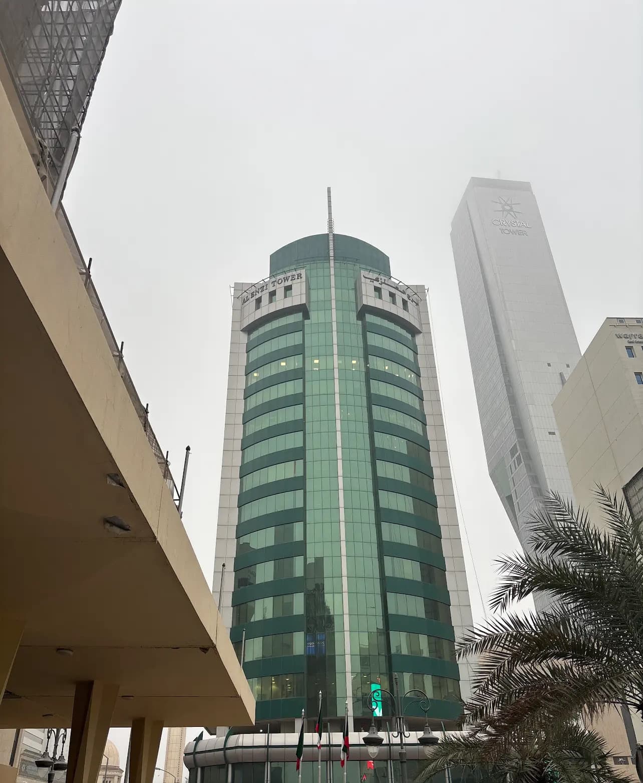 للايجار برج فى شرق موقع مميز