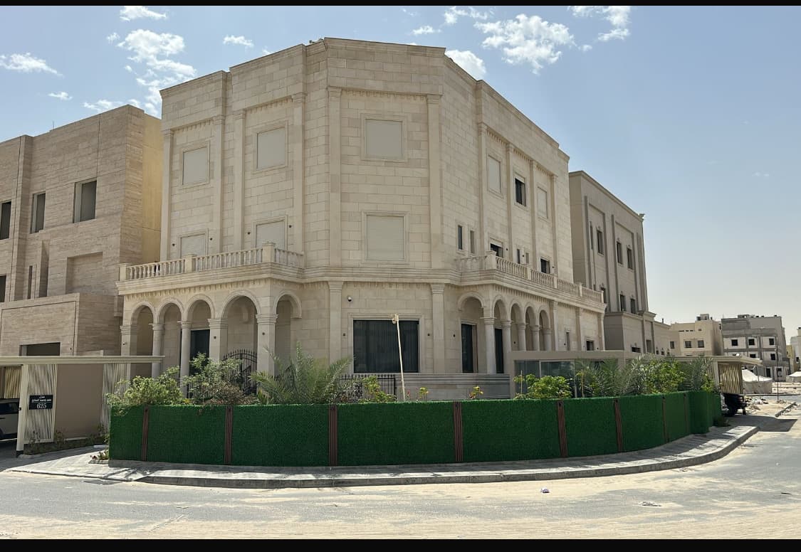 بيت للبيع فى المطلاع تشطيب راقى
