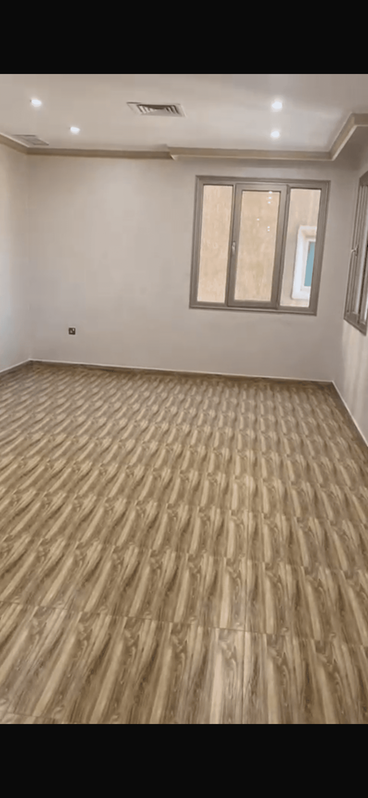 للإيجار شقة فى المنقف 4 غرف