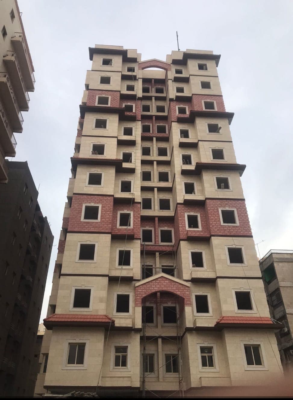 شقه للبيع فى الفروانيه مؤجره