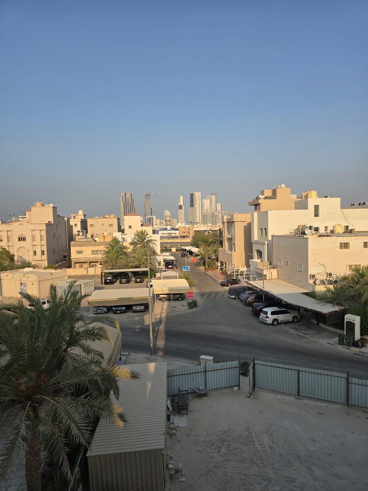 للبيع بيت فى الدسمة قطعة 6