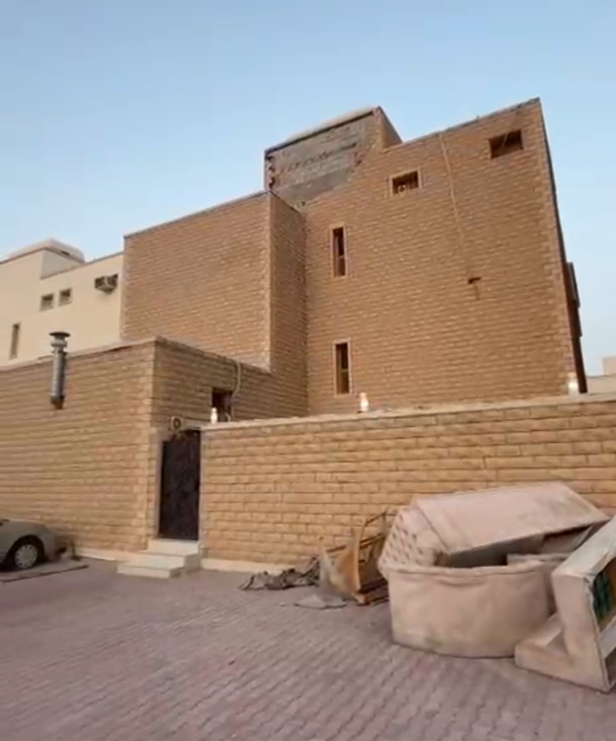 للبيع بيت حكومه فى سعد العبدالله