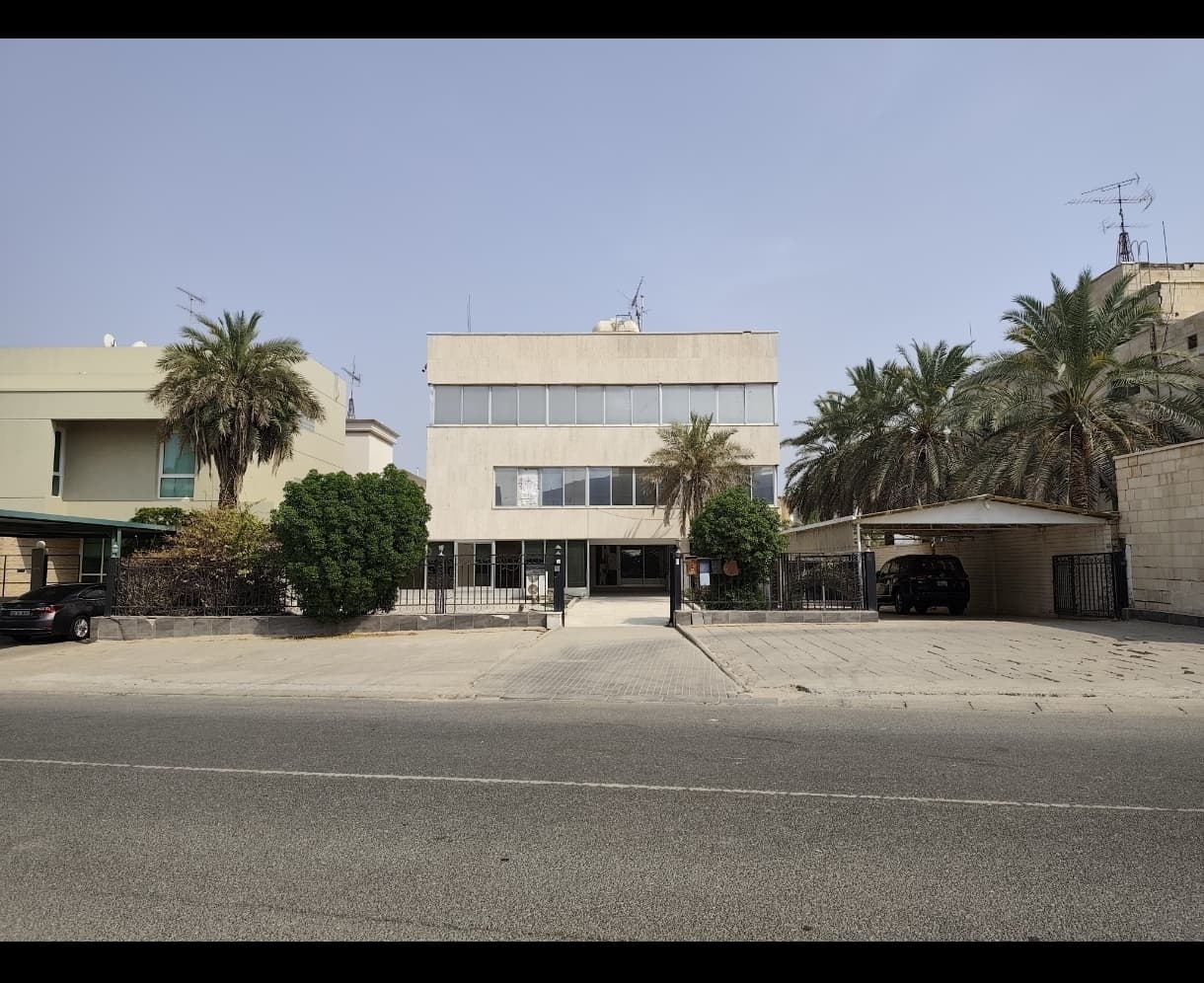 بيت قديم للبيع فى العديلية