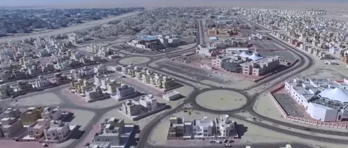 مطلوب بيت فى صباح الاحمد السكنية