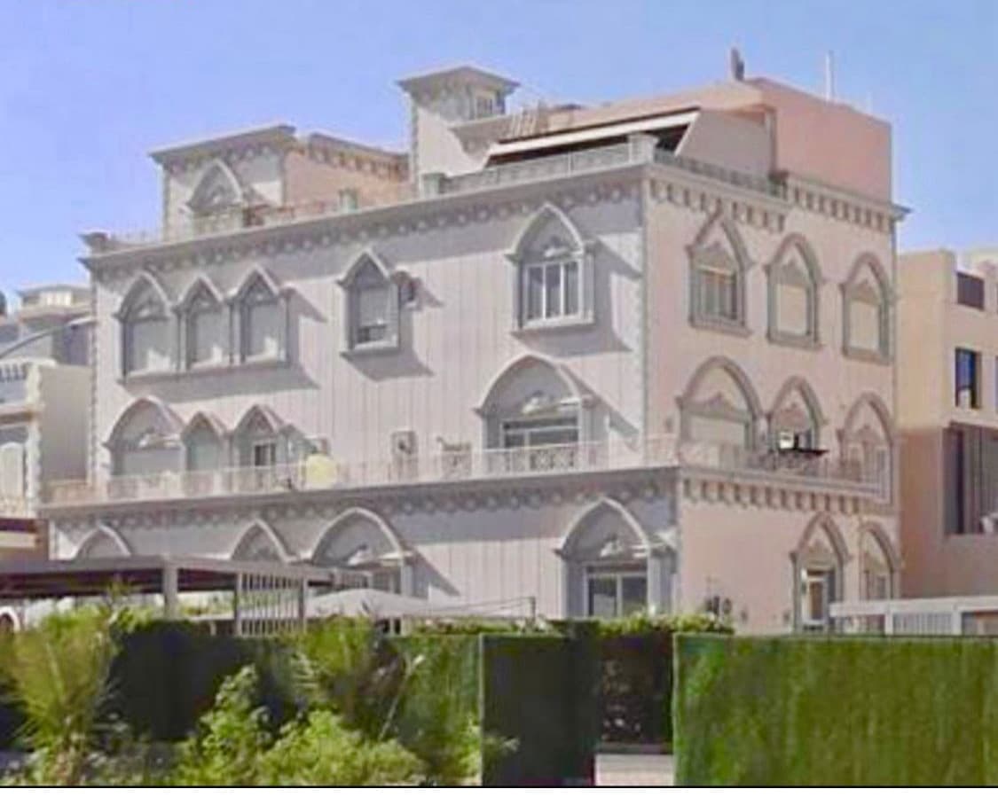 للبيع فيلا فى ابوفطيره قطعه 2