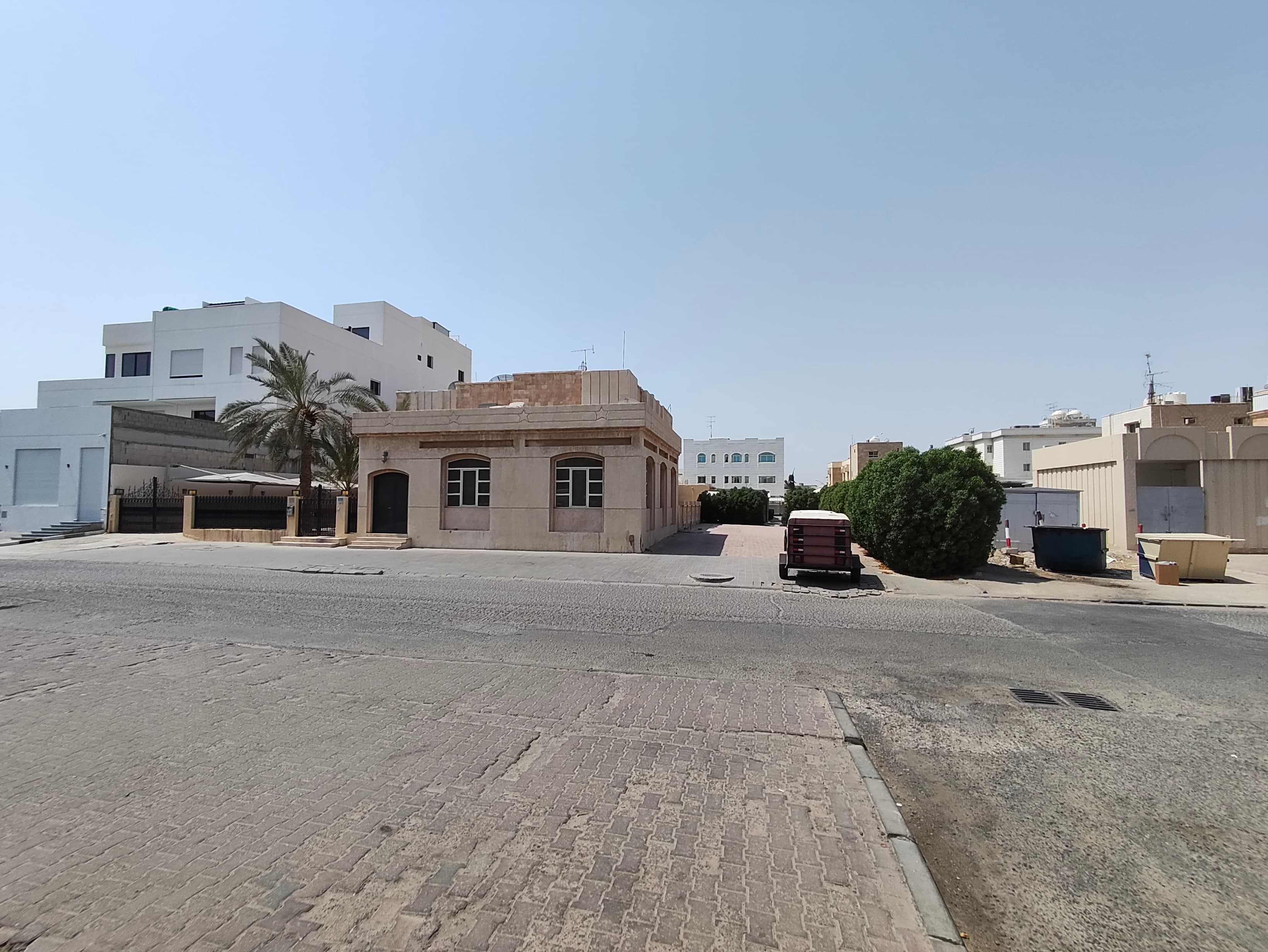 هدام للبيع فى منطقة السرة