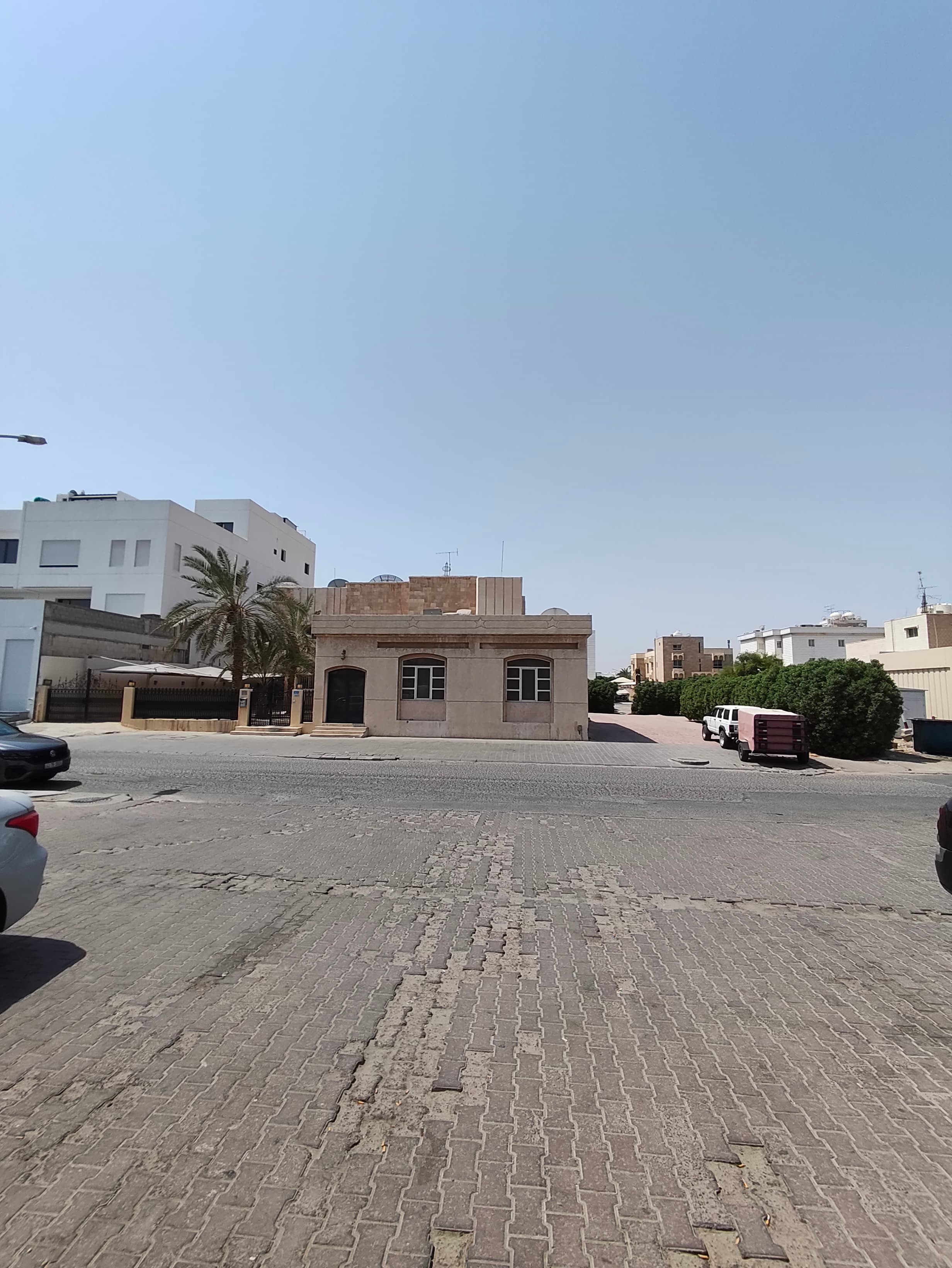 هدام للبيع فى منطقة السرة