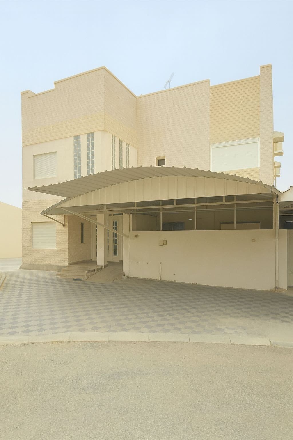 للبيع بيت فى منطقة القرين نظام سكن