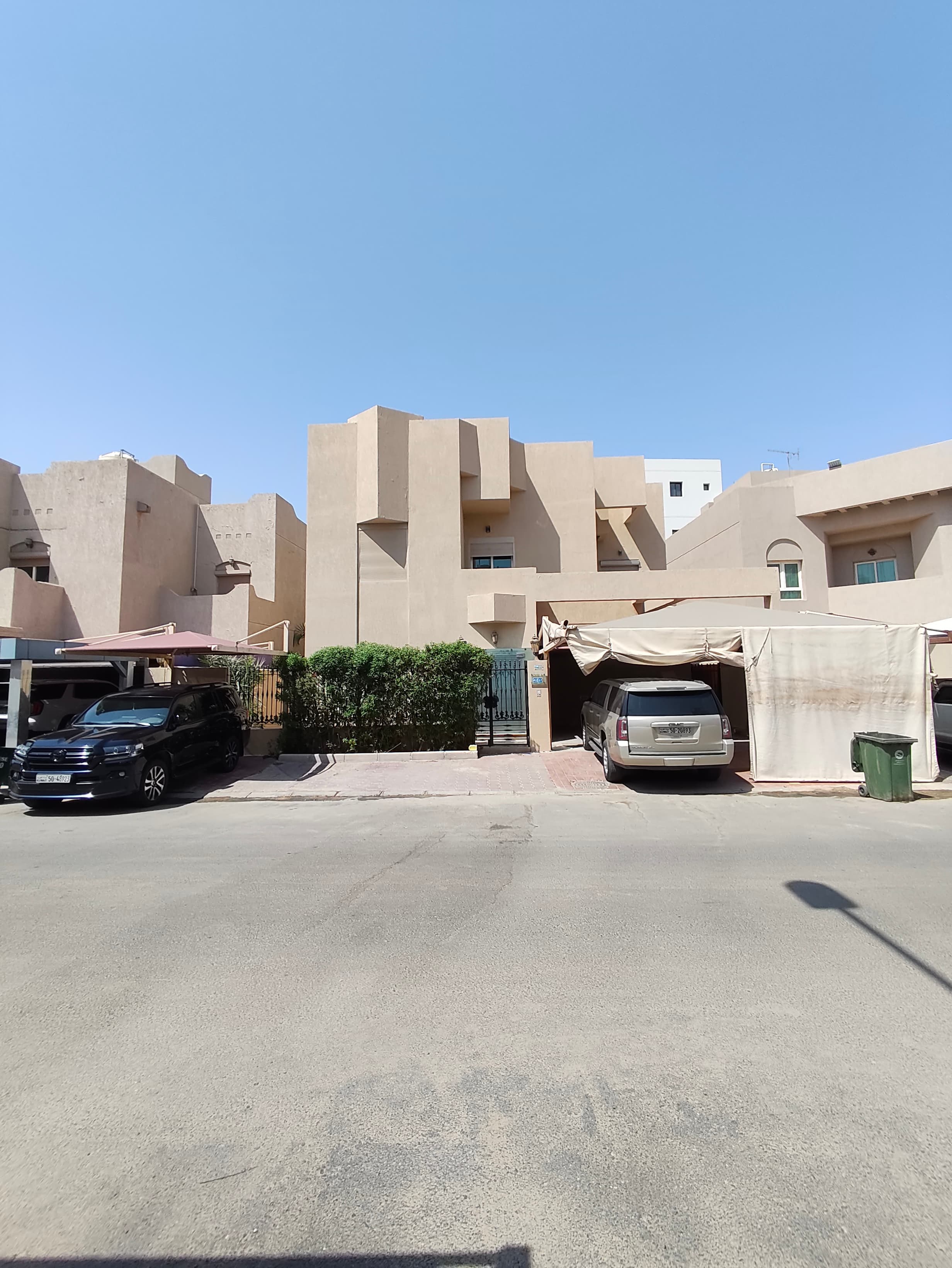 بيت دورين للبيع فى الشهداء