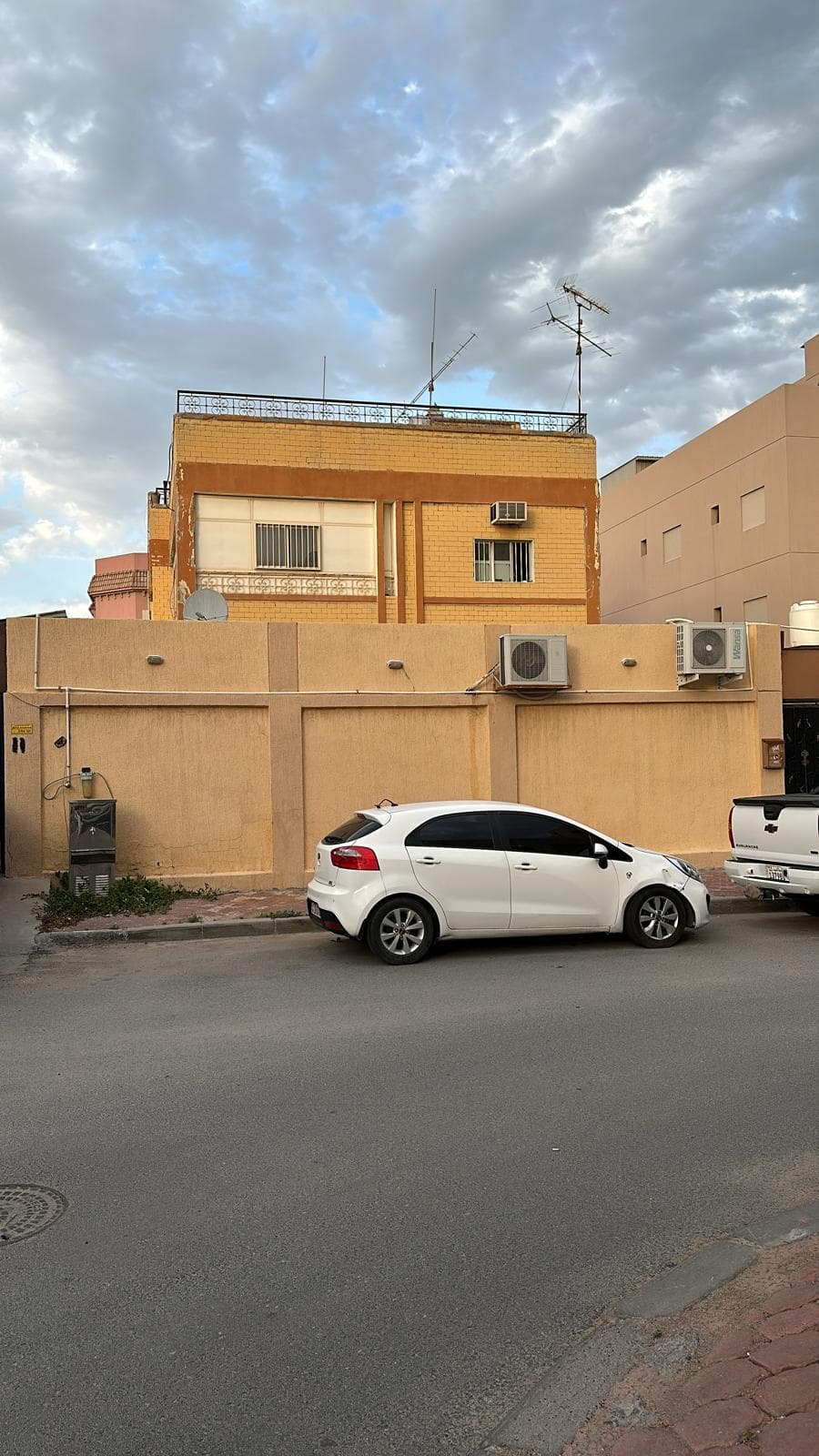 بيت للبيع في الرميثيه قطعة 1