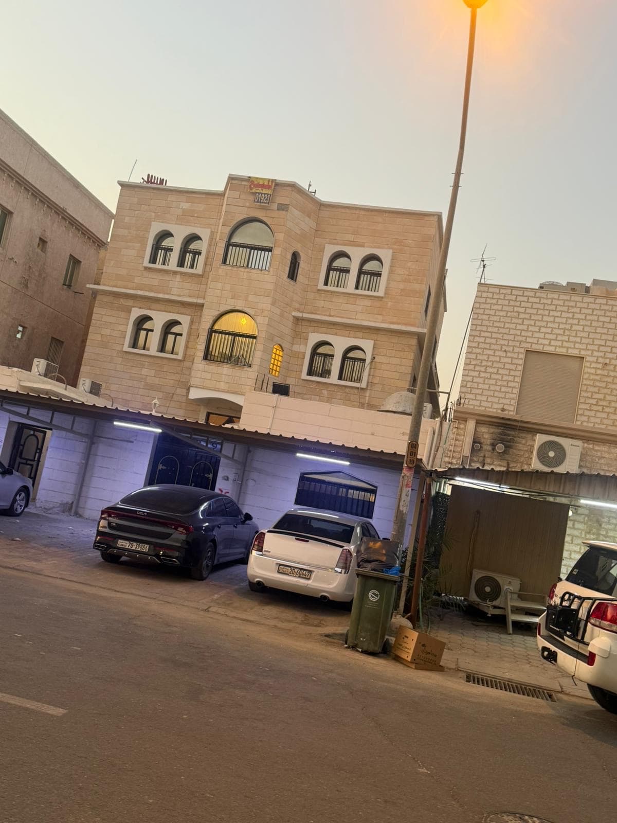 بيت للبيع فى الأندلس مجدد بالكامل