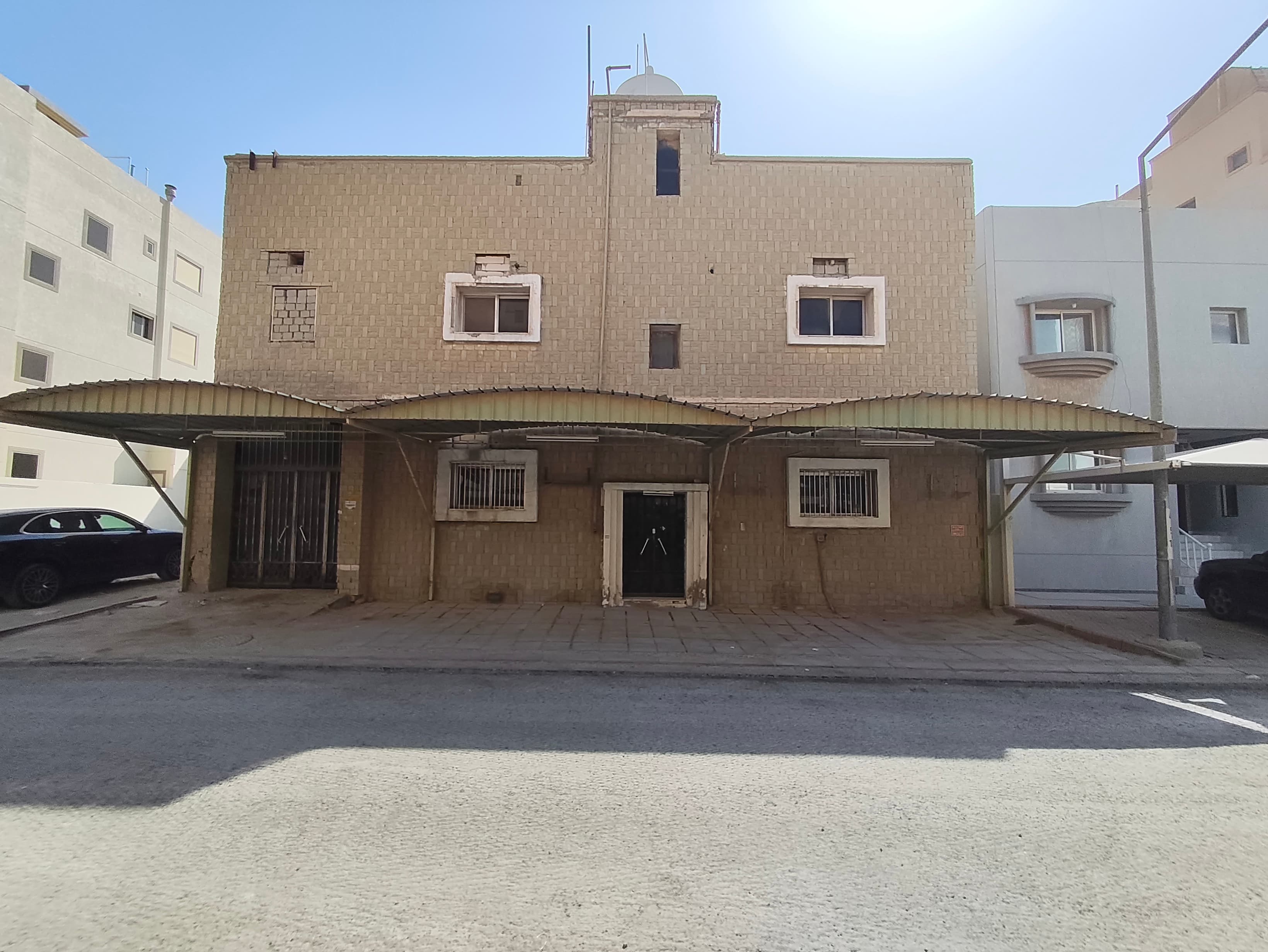 للبيع بيت هدام فى الفيحاء قطعة 6