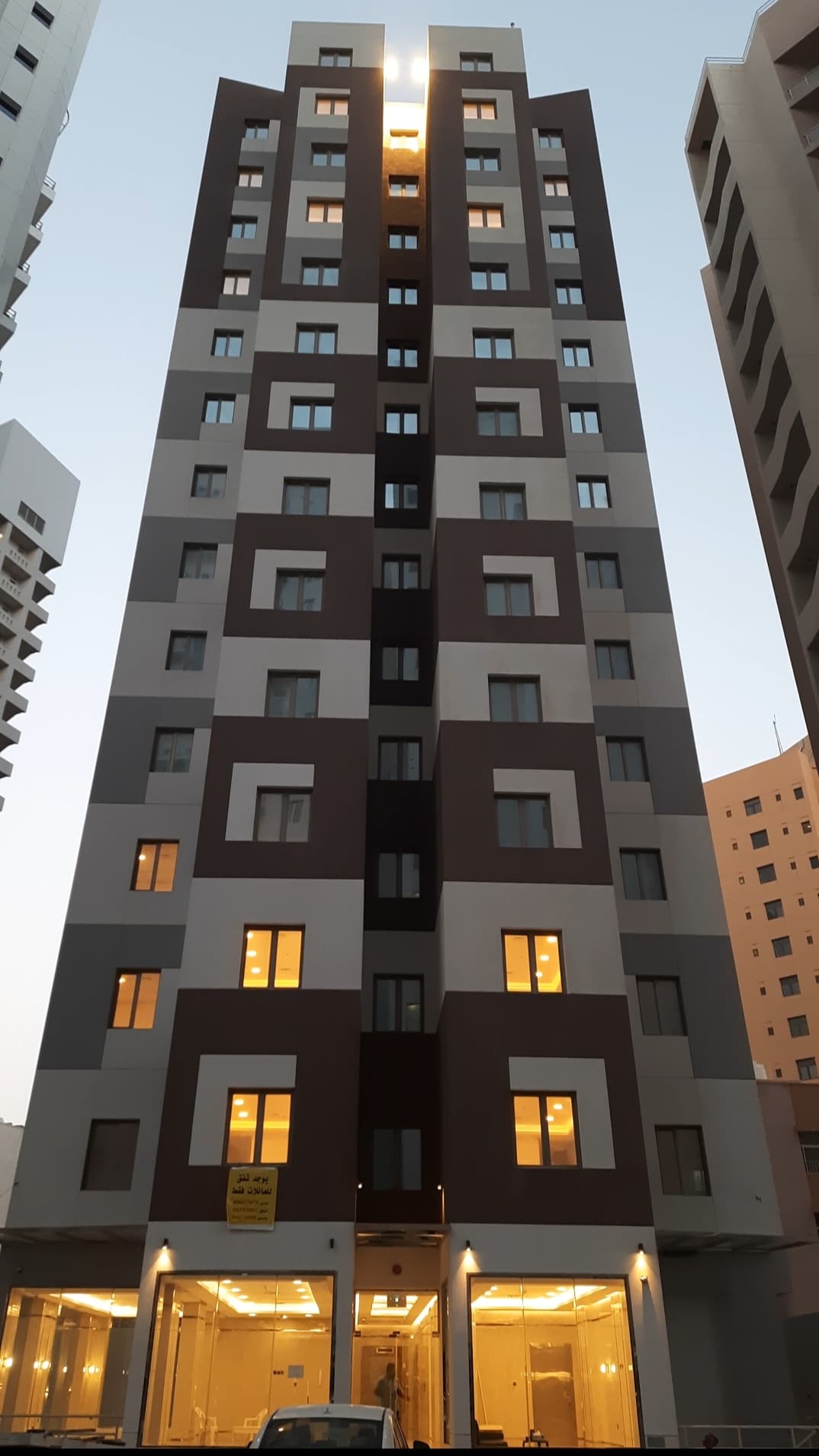 عمارة للإيجار بالسالمية للشركات والهيئات
