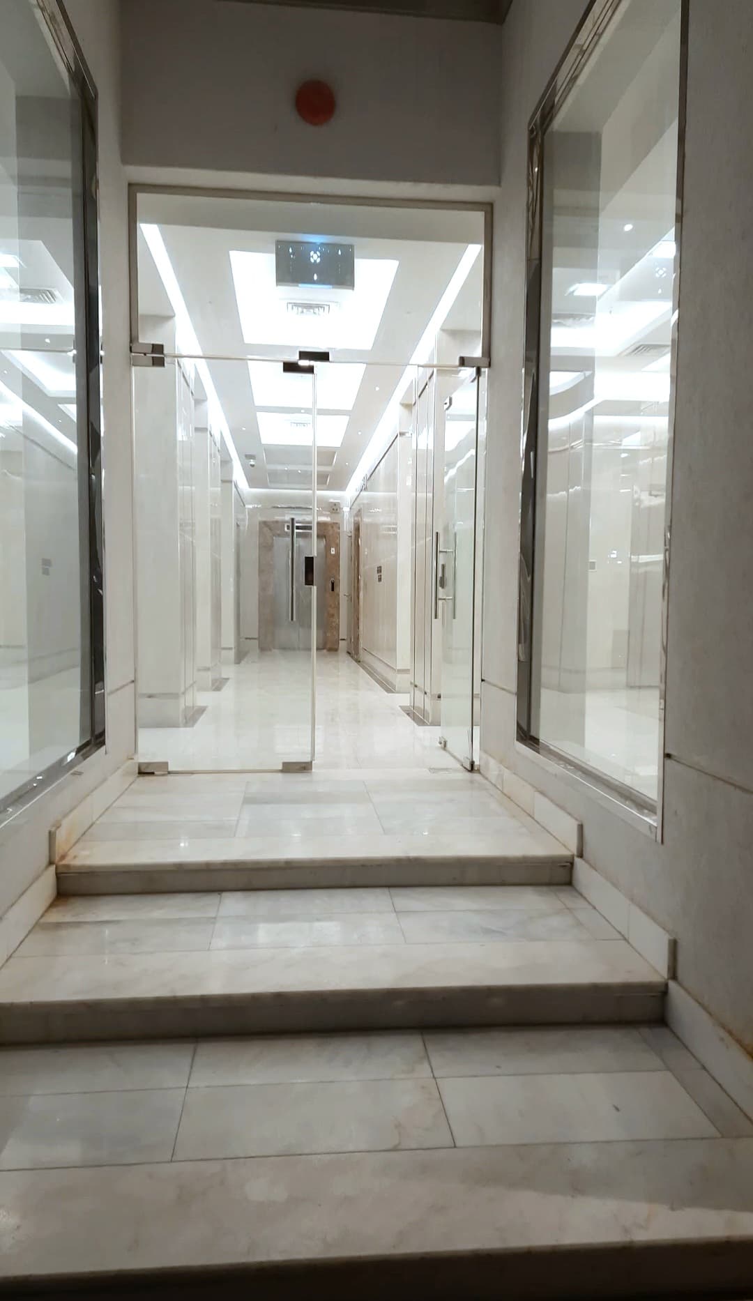 عمارة للإيجار بالسالمية للشركات والهيئات