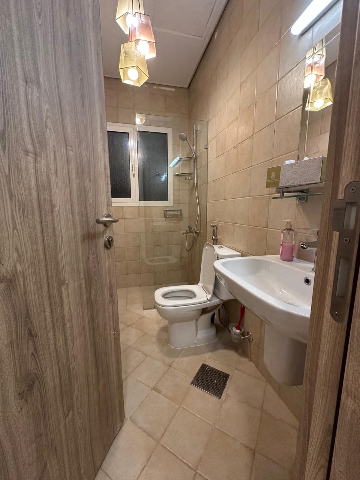 شقة للإيجار فى المهبولة