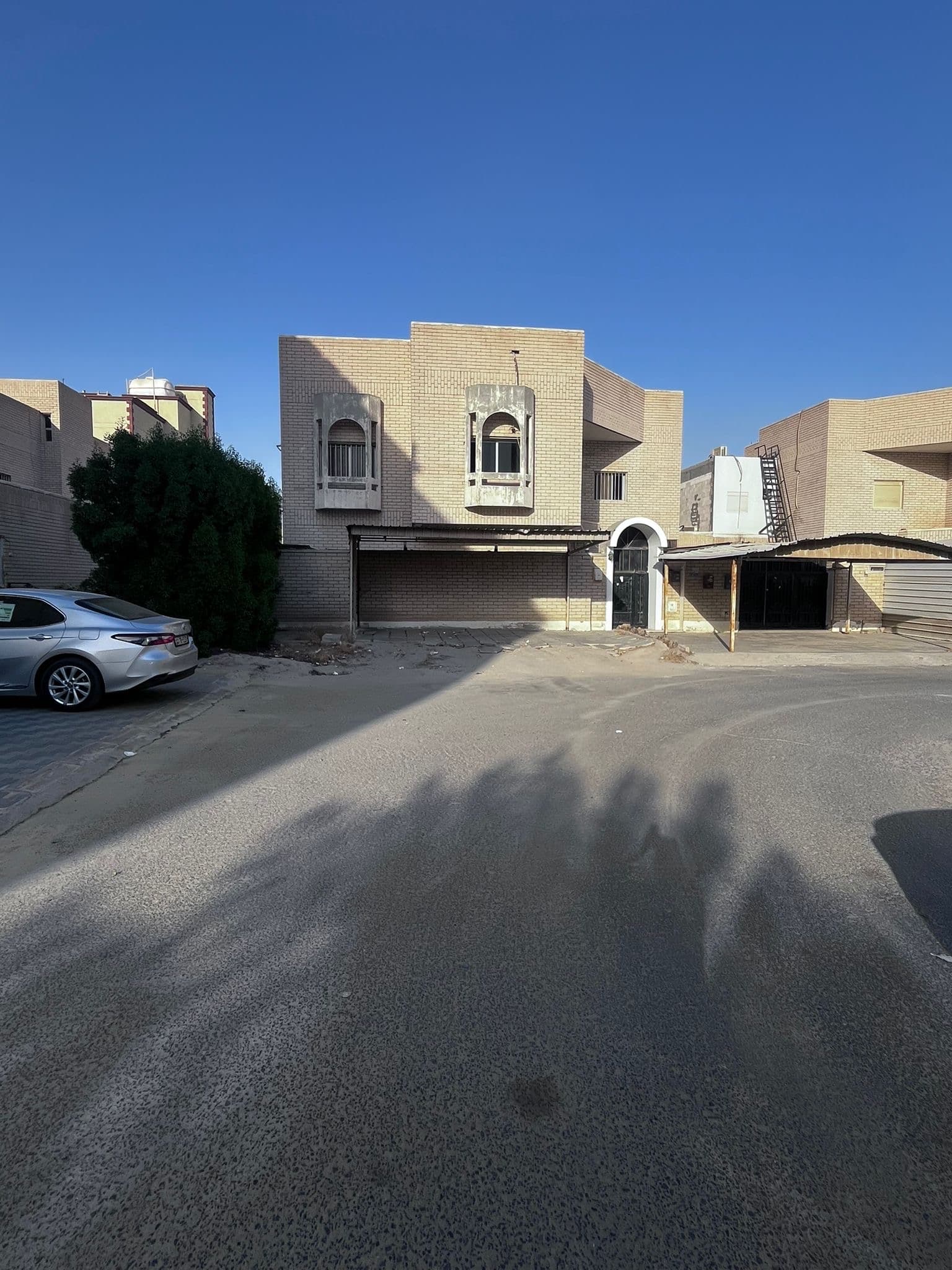 للبيع بيت حكومي بام الهيمان قطعة 1