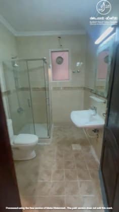 للإيجار شقة فى الزهراء قطعة 8